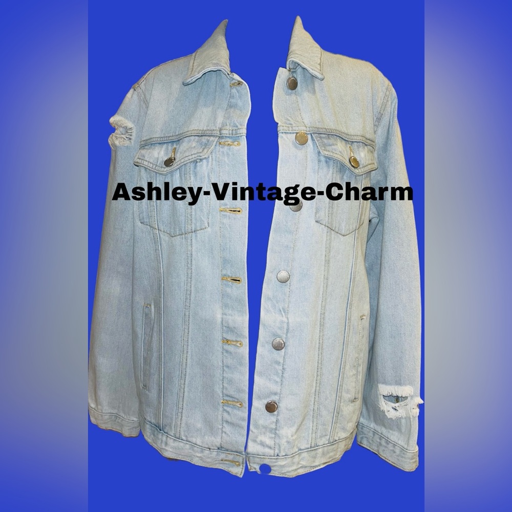 ★★Ashley Vintage Charm Distressed Denim Jacket★★‎